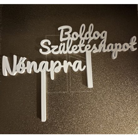 Egyedi, 1 szavas beszúrós felirat – gyertya és virágboxokhoz